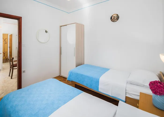 Marcan Apartament *